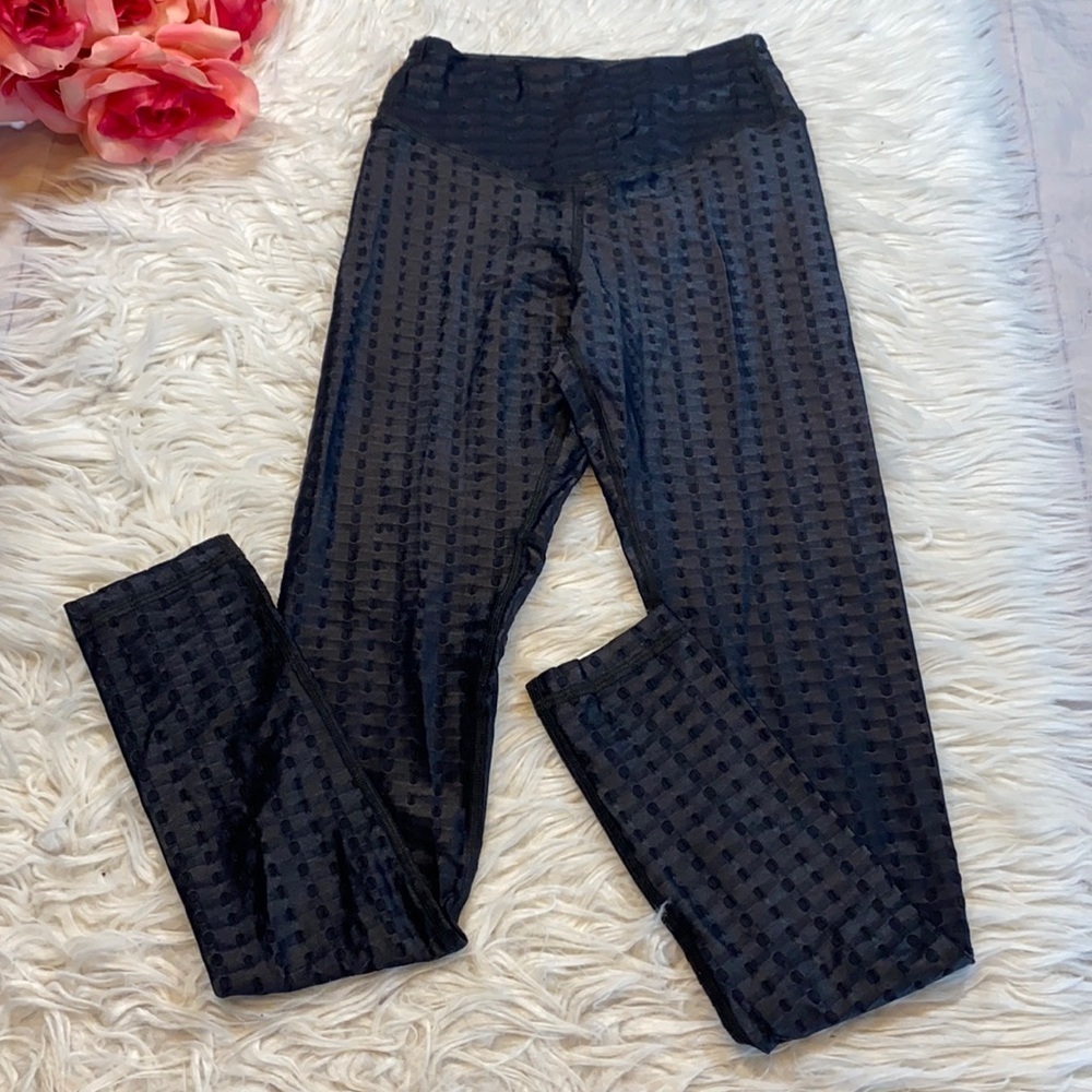 PHEEL Black Textured Leggings sz XS